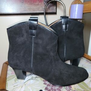 Array Black Suede Leather Booties‎ - Size 11